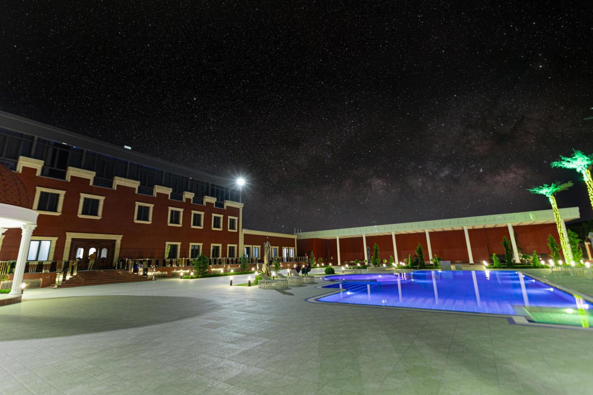 Hotel Sultan Palace Samarkand Exterior photo